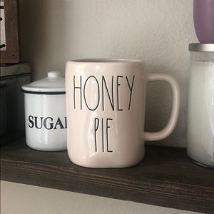 Rae Dunn Honey Pie mug